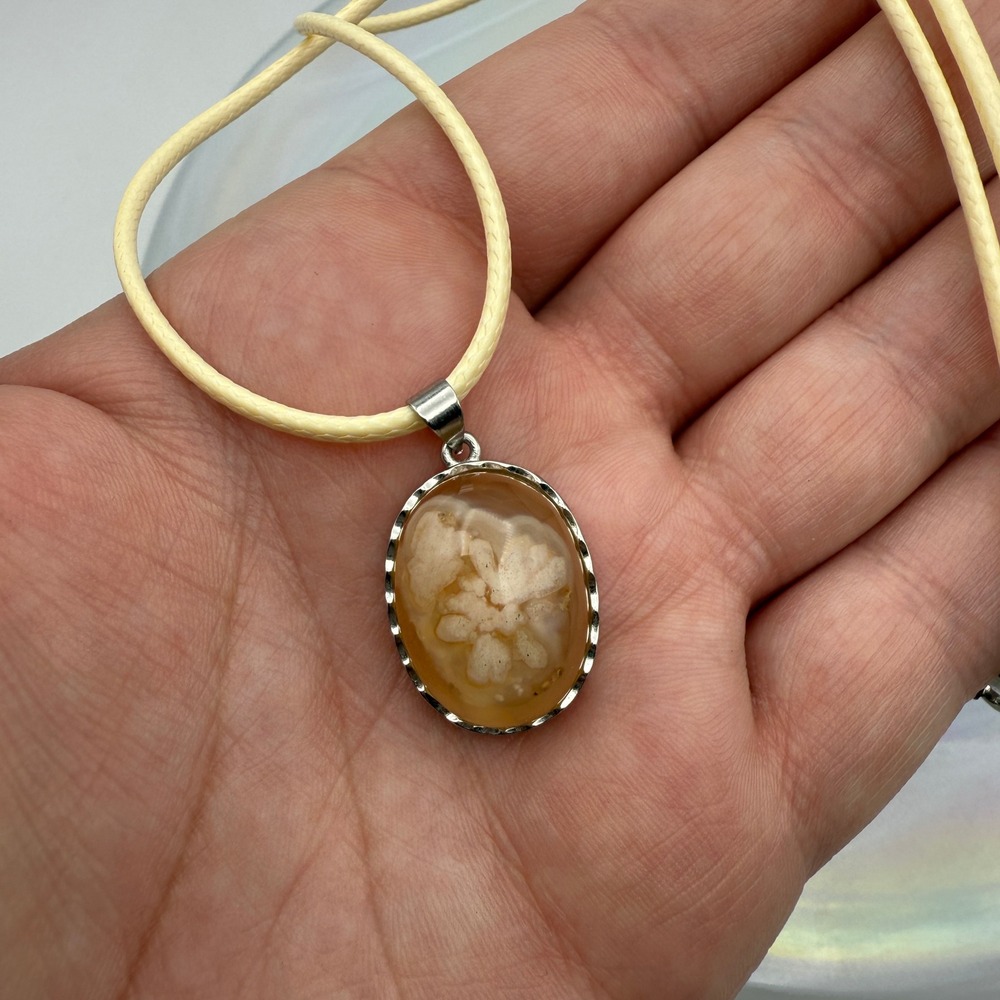 Flower Agate Pendant Necklace‎ Oval Stone Silver Tone Cord Jewelry Women Pink